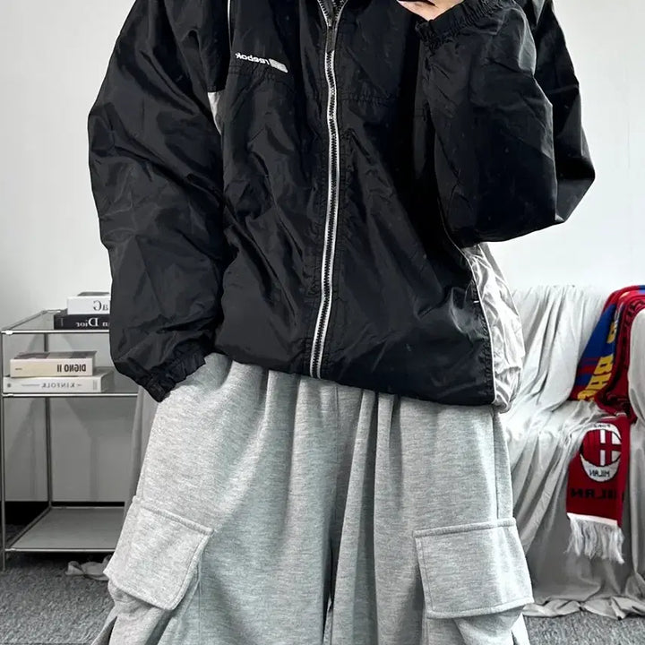 [BUNJANG] Reebok Old School Windbreaker L / 리복 블랙 그레이 올드스쿨 바람막이 L