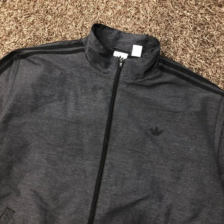 [SOLD OUT] XL 아디다스 신형 파이어버드 바람막이 자켓
