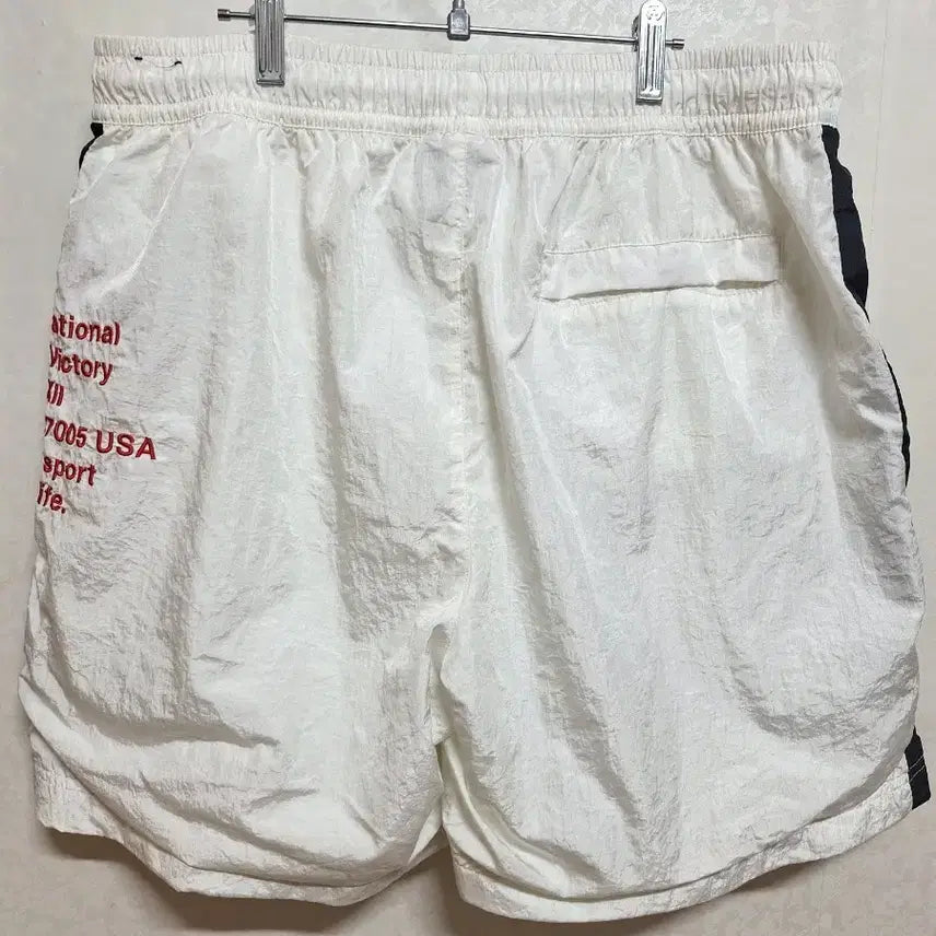 [SOLD OUT] 나이키 스포츠웨어 스우시 우븐 쇼츠
