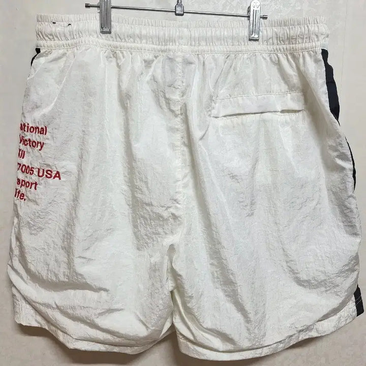 [SOLD OUT] 나이키 스포츠웨어 스우시 우븐 쇼츠