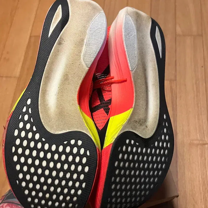 [BUNJANG] Asics Metaspeed Edge Paris Running Shoes / 아식스 메타스피드 엣지 파리