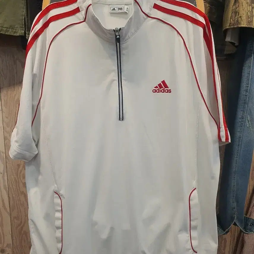 [BUNJANG] Adidas Red Tri-Stripe Half Zip T-shirt / 아디다스 레드 삼선 하프 집업 반팔 (105/O사이즈)