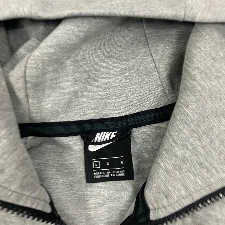 [SOLD OUT] 나이키 테크팩 트레이닝 집업 100