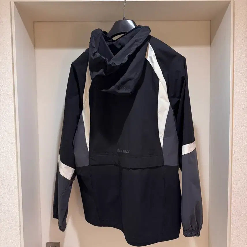 [SOLD OUT] 뉴발란스 UNI 컬러블록 웜업자켓