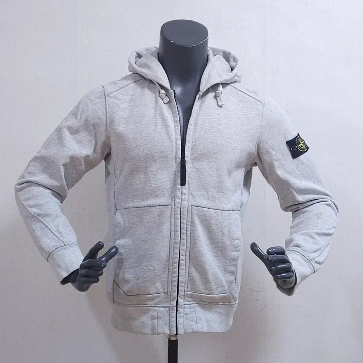 [SOLD OUT] 스톤아일랜드 그레이 후드 집업 점퍼