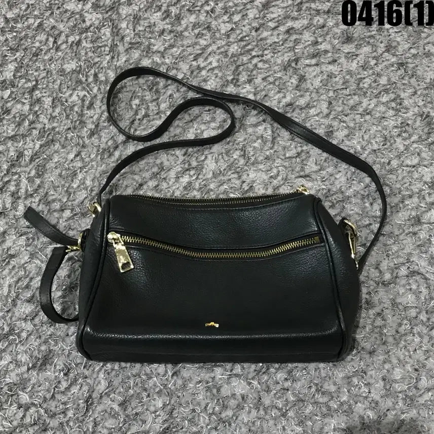 [BUNJANG] Black Leather Crossbody Bag / 블랙 가죽 크로스백