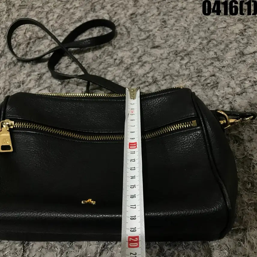 [BUNJANG] Black Leather Crossbody Bag / 블랙 가죽 크로스백