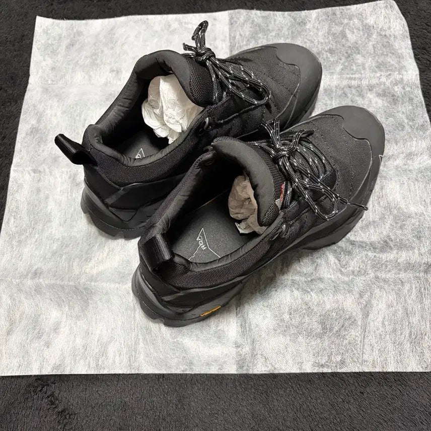 [BUNJANG] Roahiking Katarina Black Shoes / 로아하이킹 카타리나 블랙 37(240)