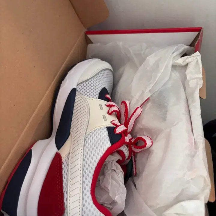 [BUNJANG] Puma Future Runner 220 Sneakers / 푸마 Puma Future Runner 220