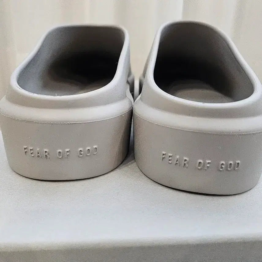 [SOLD OUT] 피어오브갓 캘리포니아 뮬 43사이즈 콘크리트