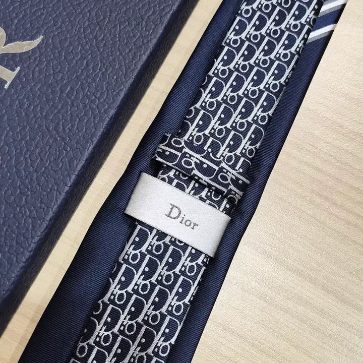 [SOLD OUT] 디올 Dior 오블리크 배색넥타이(네이비)