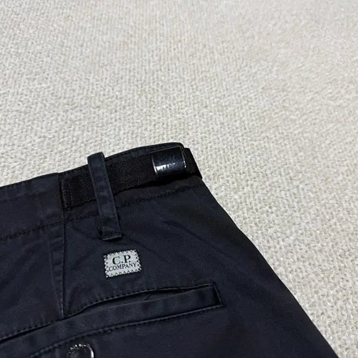 [SOLD OUT] C.P 컴퍼니 바지 남성용 29인치
