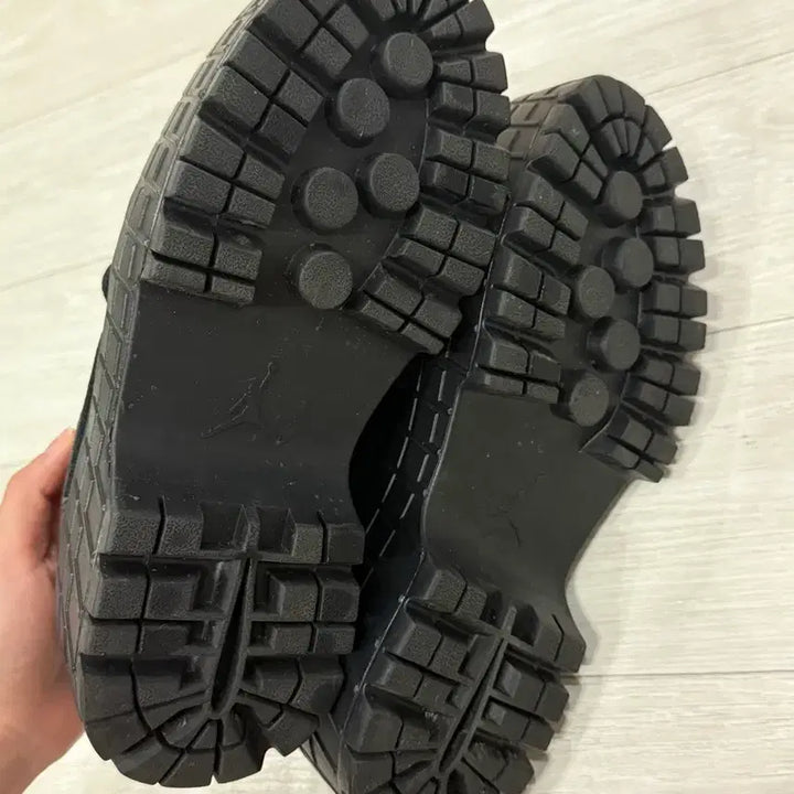 [SOLD OUT] 나이키 에어 조던 1 브루클린 로우 W 240사이즈