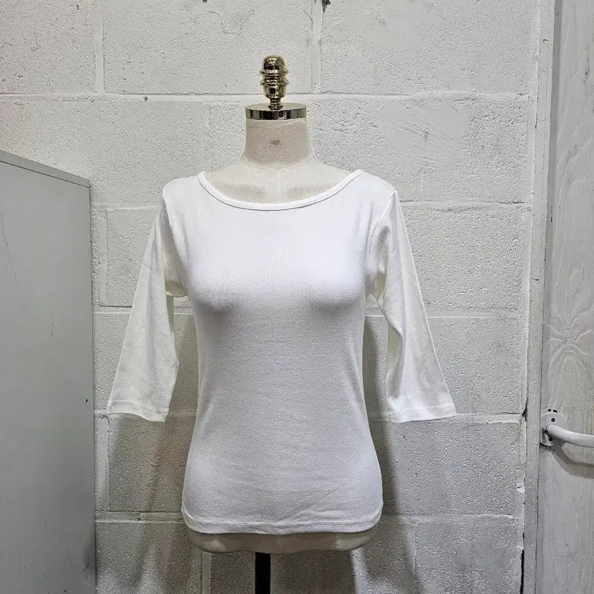 [SOLD OUT] 7부 라운드 반팔- 화이트