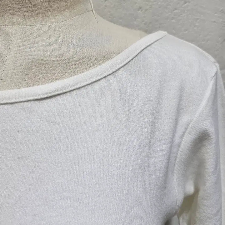 [SOLD OUT] 7부 라운드 반팔- 화이트