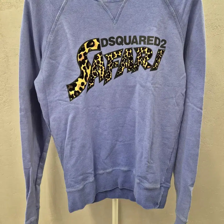 [BUNJANG] Dsquared2 Printed Crewneck Blue M / 디스퀘어드2 프린팅맨투맨 블루 M
