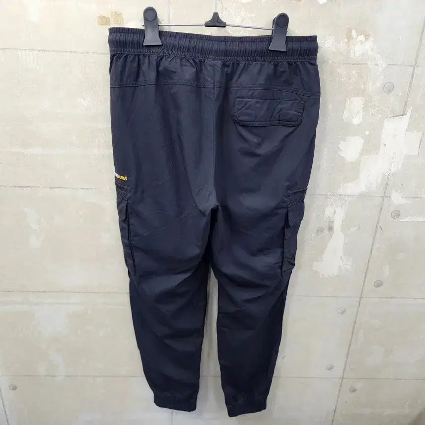[SOLD OUT] (31)엄브로 정품 남성 코듀라 카고 조거팬츠/31size/상태우수