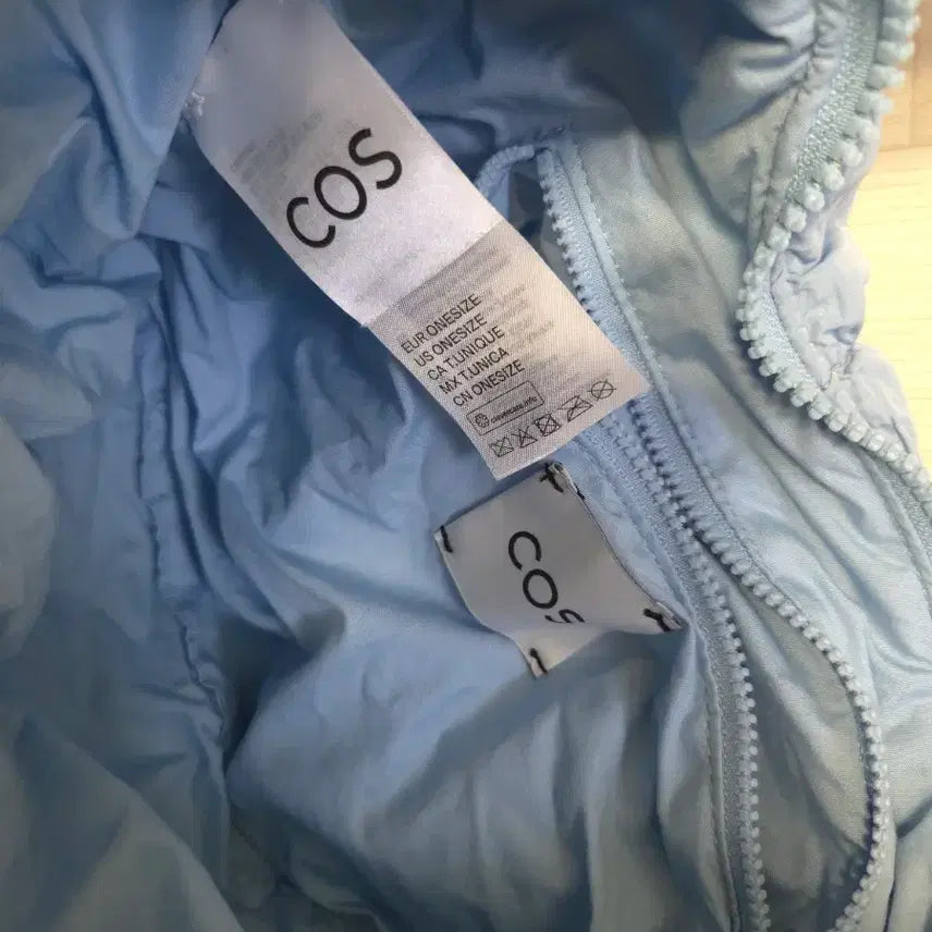 [BUNJANG] COS Ripple Crossbody Bag / 코스 COS 리플 크로스바디백