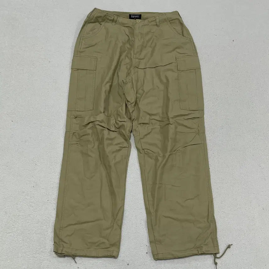 [BUNJANG] M TOFFEE Beige Wide Cargo Pants / M TOFFEE 베이지 와이드 카고 팬츠 0416-2