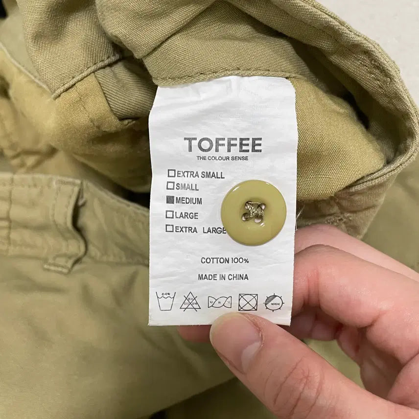 [BUNJANG] M TOFFEE Beige Wide Cargo Pants / M TOFFEE 베이지 와이드 카고 팬츠 0416-2