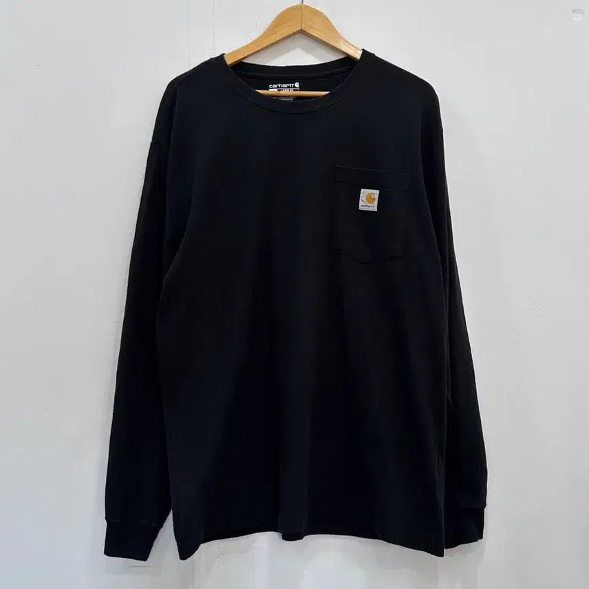 [SOLD OUT] [M] 칼하트 포켓 롱슬리브 긴팔티 루즈핏 블랙