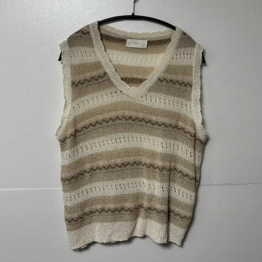 [BUNJANG] V-Neck Beige Knit Vest / V넥 니트  조끼 베이지