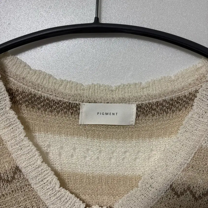 [BUNJANG] V-Neck Beige Knit Vest / V넥 니트  조끼 베이지