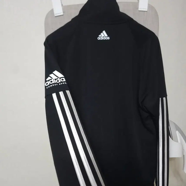 [SOLD OUT] 아디다스 컴뱃 스포츠 블랙 트랙탑 M