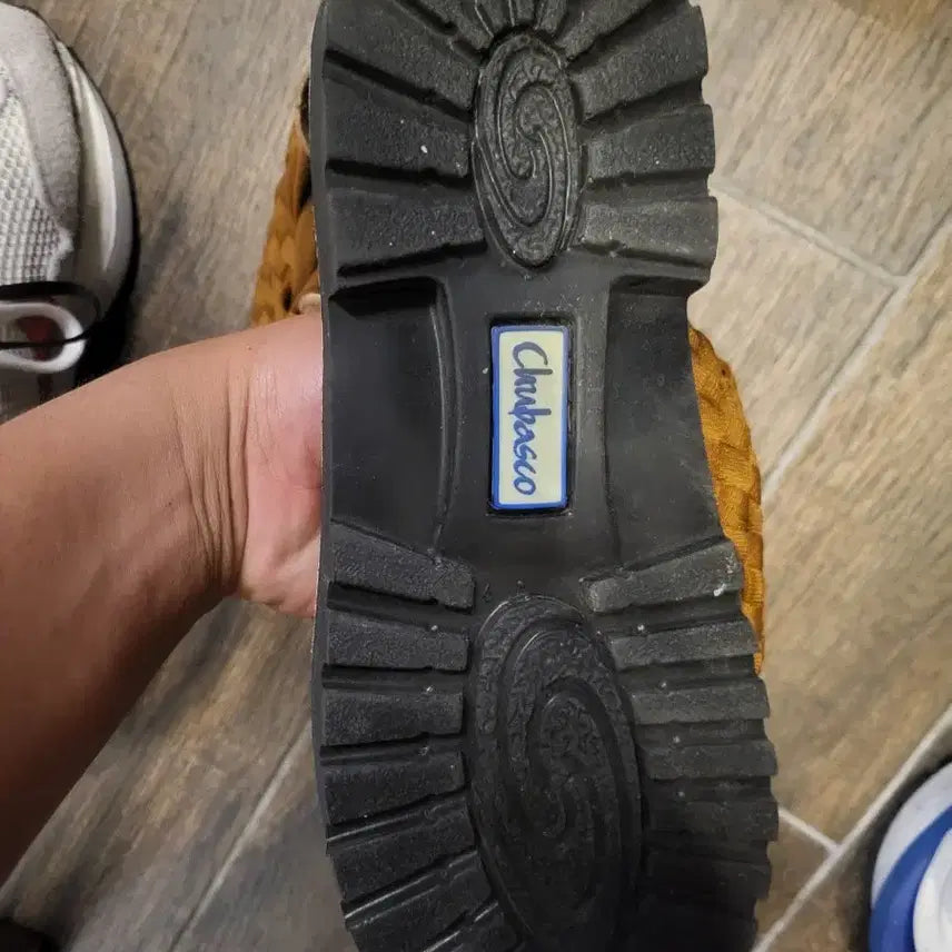 [BUNJANG] Chubasco Sandals Brown 9 / 츄바스코 샌들 브라운 9사이즈