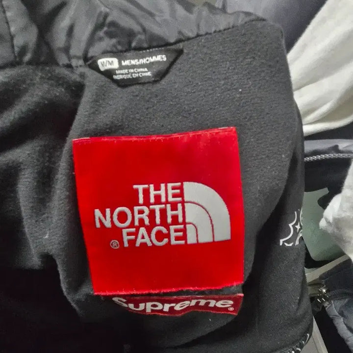 [BUNJANG] Supreme x The North Face Bandana Jacket (M) / 슈프림X노스페이스 반다나M사이즈