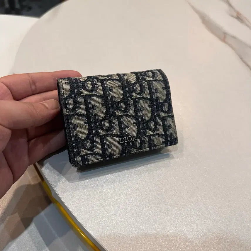 [SOLD OUT] 디올 오블리크 로투스 반지갑