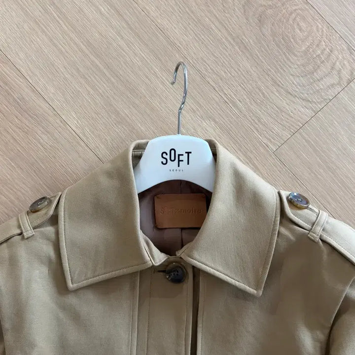 [BUNJANG] Soft Seoul Beige Trench Coat / 소프트서울
