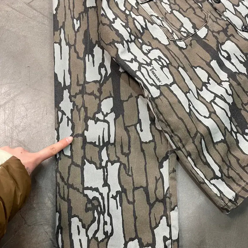 [BUNJANG] Trebark Camo Shirt Jacket / 트레바크 카모 셔츠 자켓