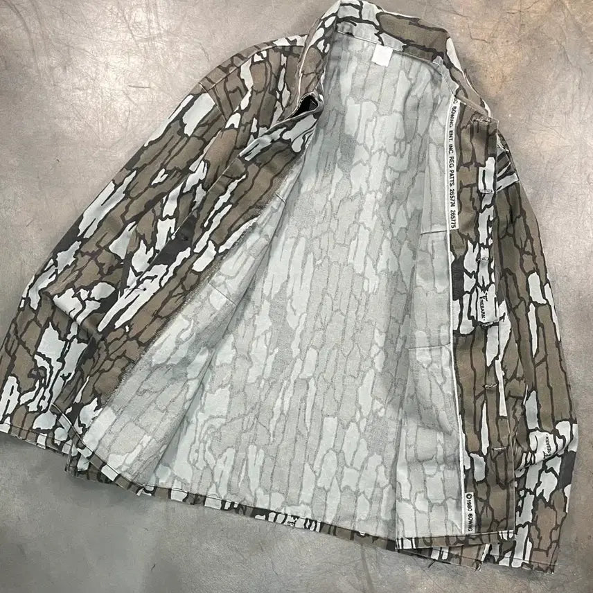 [BUNJANG] Trebark Camo Shirt Jacket / 트레바크 카모 셔츠 자켓