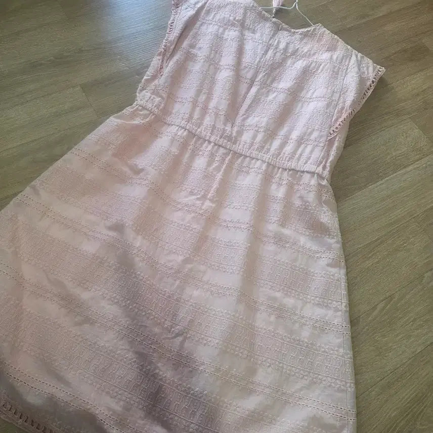 [BUNJANG] Hazzys Pink Lace Midi Dress / 헤지스 핑크 레이스 원피스