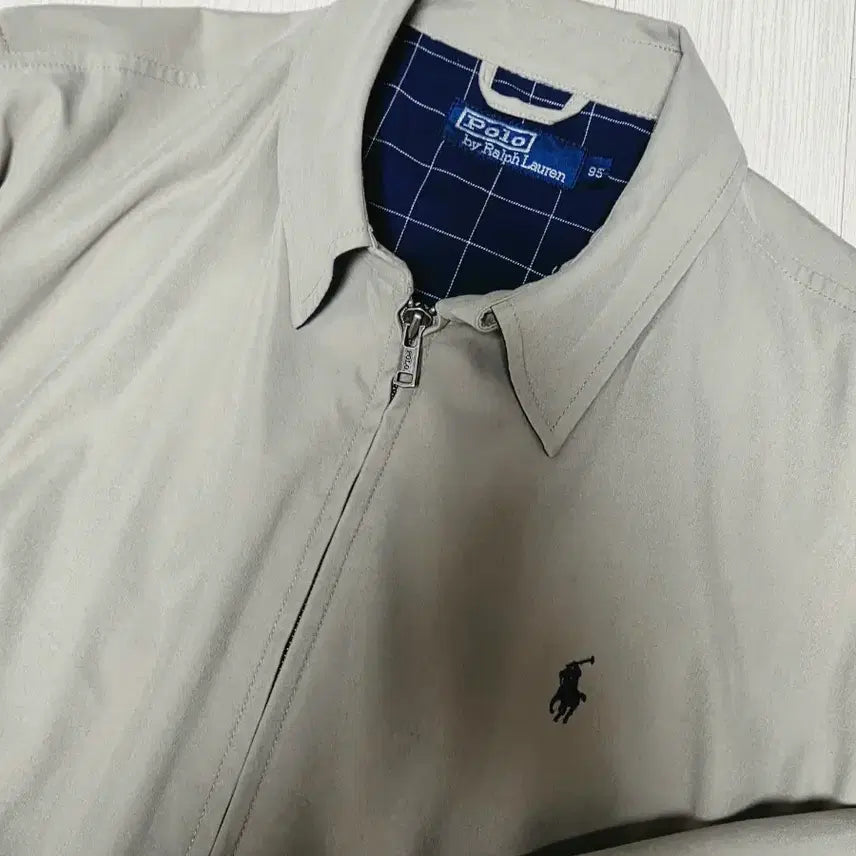 [SOLD OUT] 폴로 자켓 베이지