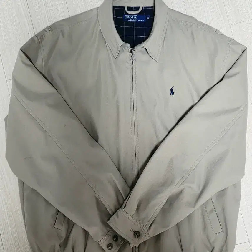 [SOLD OUT] 폴로 자켓 베이지
