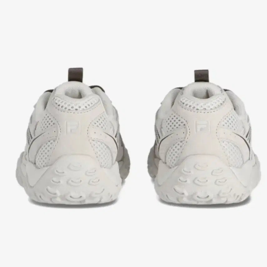 [SOLD OUT] 휠라 운동화 에샤페 크림 235