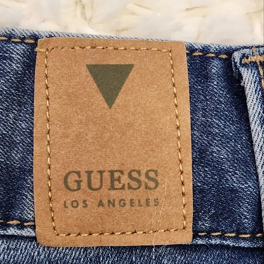 [SOLD OUT] [정품] GUESS 남성 일자 데님 팬츠 청바지 32