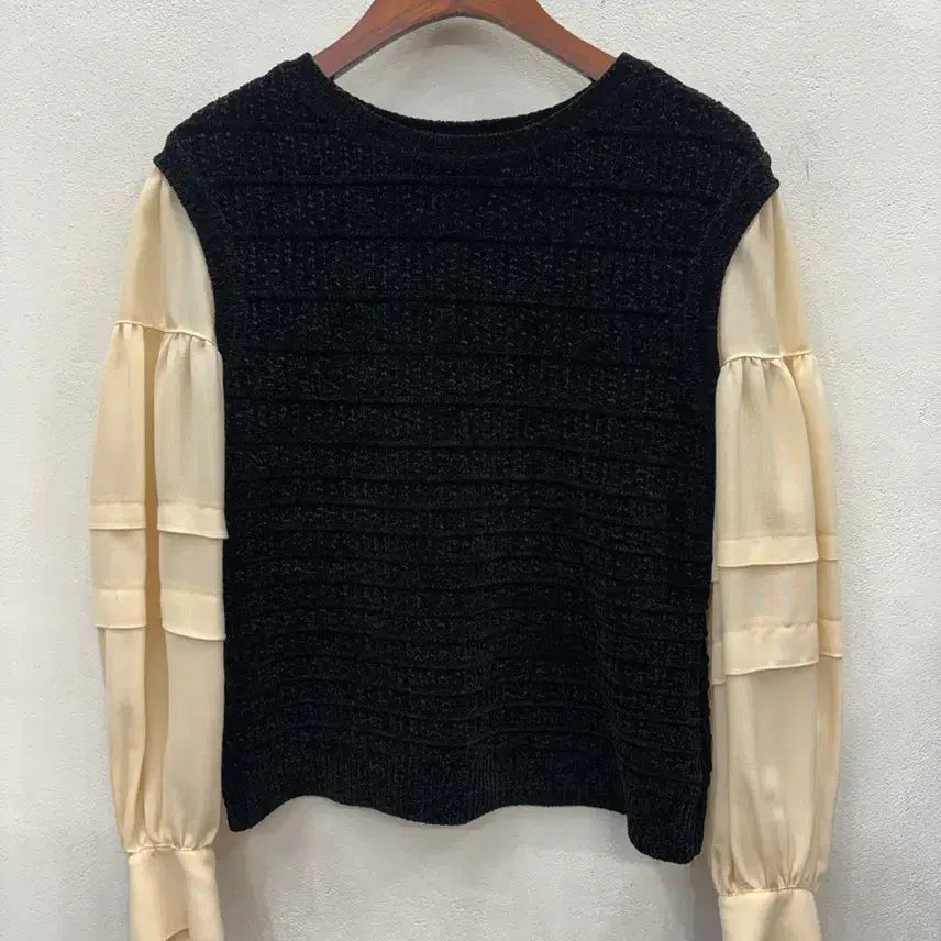 [BUNJANG] Obze Velvet Blouse / 오브제 벨벳 블라우스