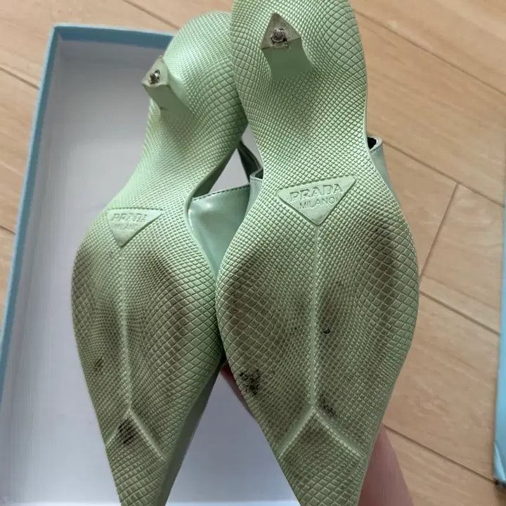 [BUNJANG] Prada Slingback Heels Sage Green / 프라다 슬링백 235
