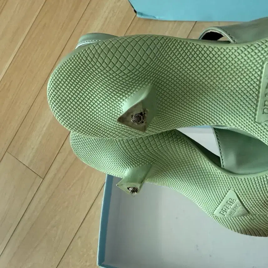 [BUNJANG] Prada Slingback Heels Sage Green / 프라다 슬링백 235