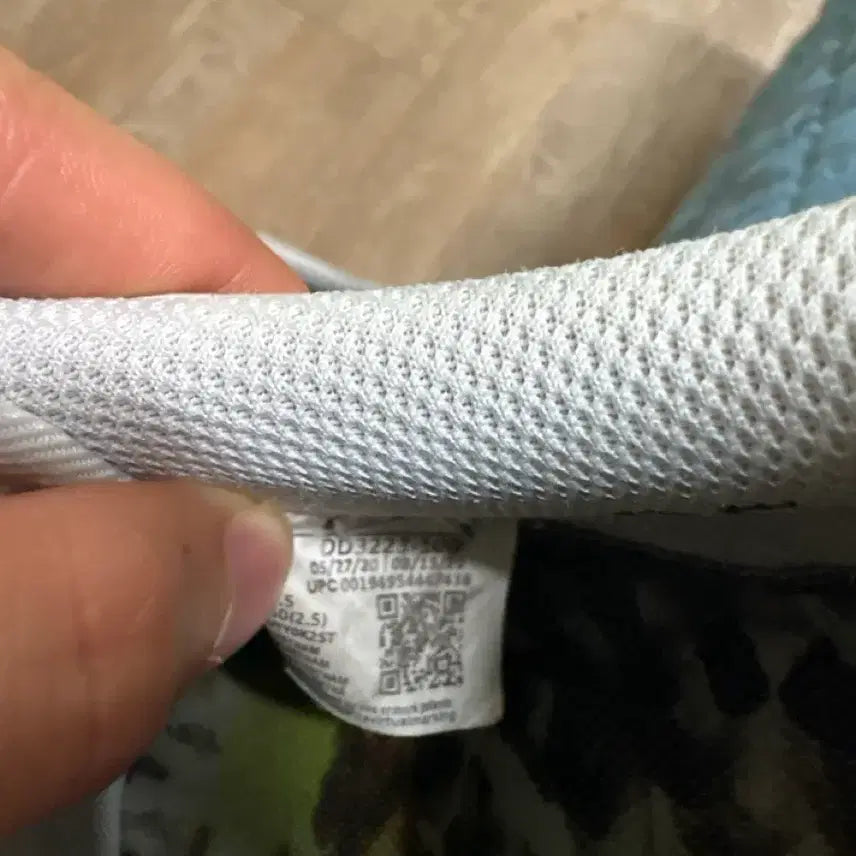 [BUNJANG] PMO 2.0 White Sneakers / 피마원 2.0 흰색 260