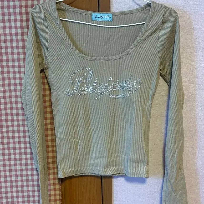 [BUNJANG] Pale Jade Long Sleeve T-shirt / 페일제이드 긴팔 티