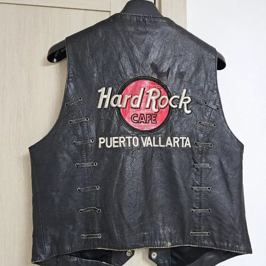 [BUNJANG] Hard Rock Cafe Western Leather Vest / 하드락카페 Hard Rock Cafe 웨스턴 레더 베스트