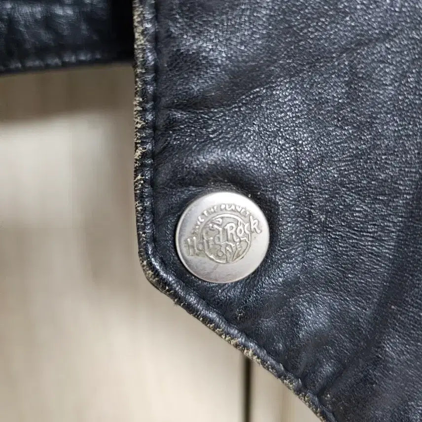 [BUNJANG] Hard Rock Cafe Western Leather Vest / 하드락카페 Hard Rock Cafe 웨스턴 레더 베스트