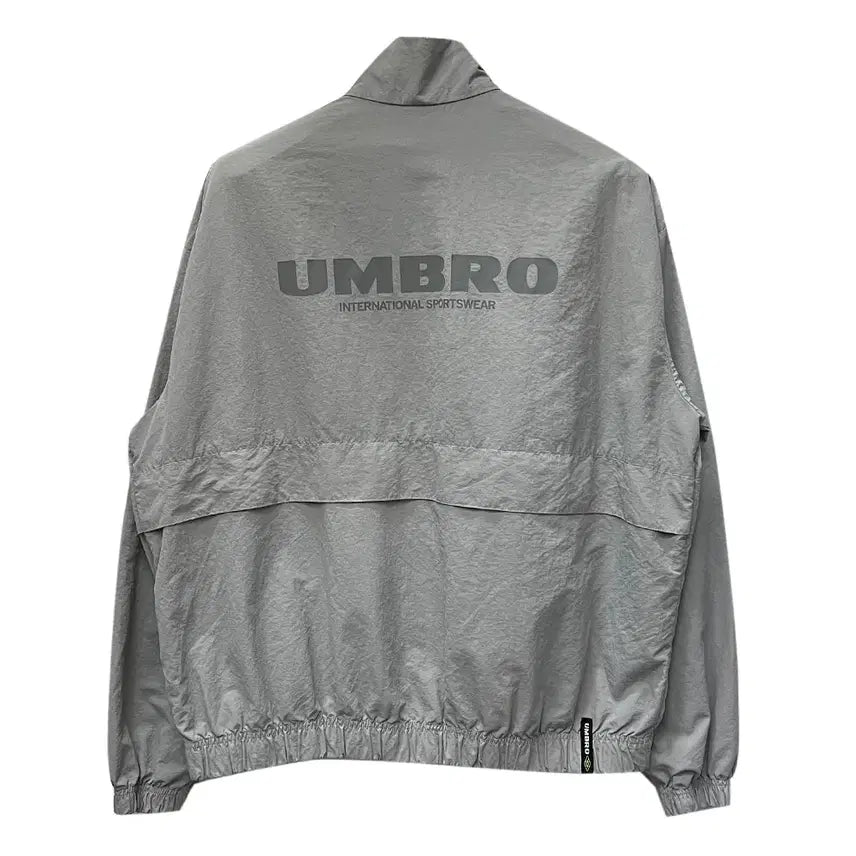 [SOLD OUT] 엄브로 클래식 웜업 바람막이 자켓 100