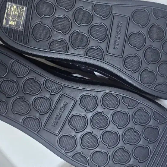 [BUNJANG] Moncler New Monaco Sneakers / 몽클레어 뉴모나코 스니커즈 새거