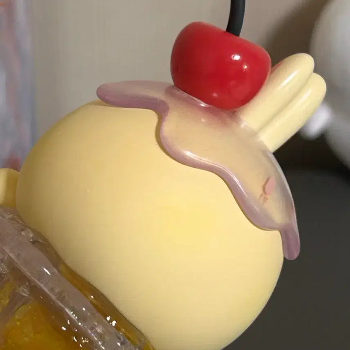 [BUNJANG] Chiikawa Usagi Ice Parfait Figure Miniso China Summer Limited Collaboration / 치이카와 우사기 빙수 파르페 피규어 미니소 중국 여름 한정 콜라보