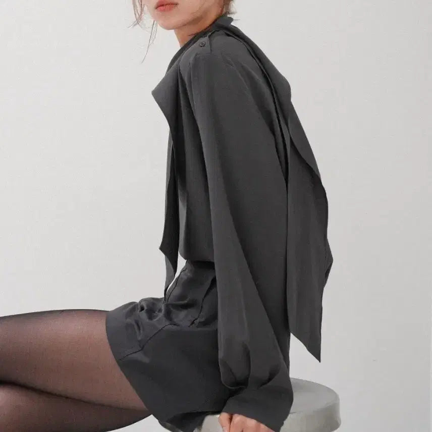 [SOLD OUT] 프렙포더 Curve scarf blouse